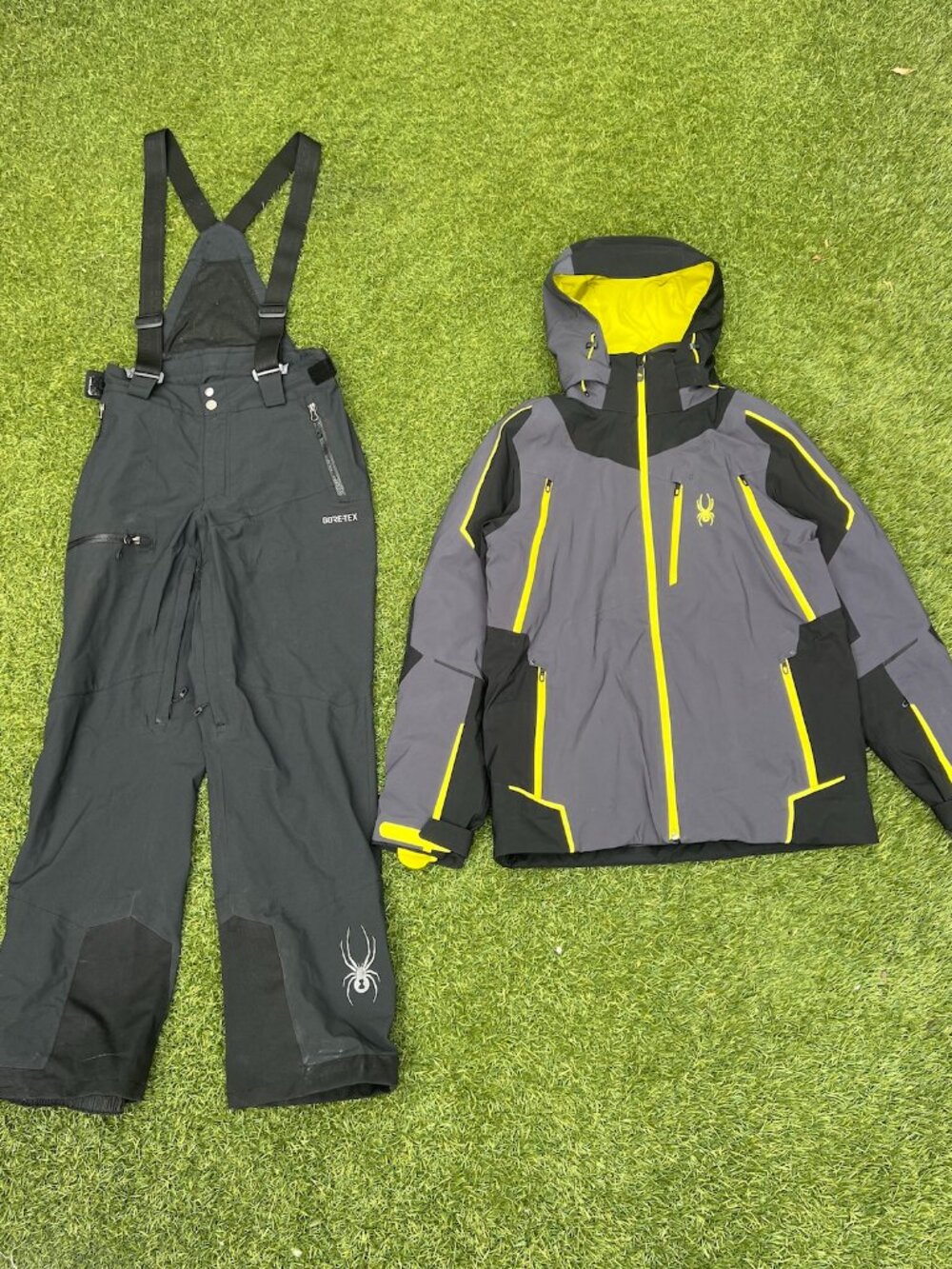 Spyder Leader GTX Ski Jacket + Gore-Tex Bib Pants Men's M Black Yellow Kit
